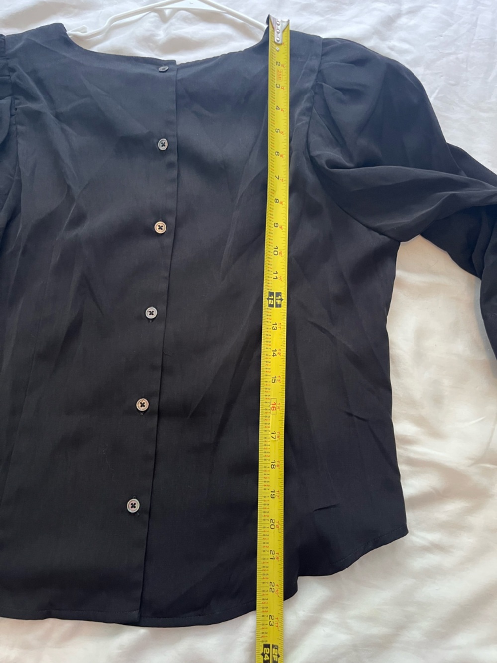 Tahari Silky Black Button Back Blouse Smocked 3/4 Length Sleeves Large NWOT - Picture 9 of 9